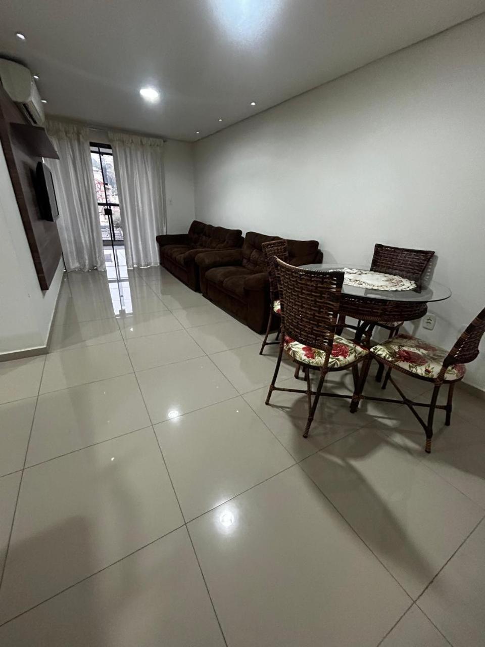 Apartamento 402, London Avenida 18 De Fevereiro Piratuba Exterior photo