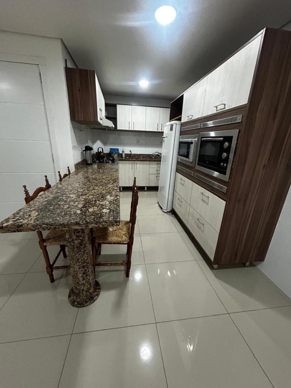 Apartamento 402, London Avenida 18 De Fevereiro Piratuba Exterior photo